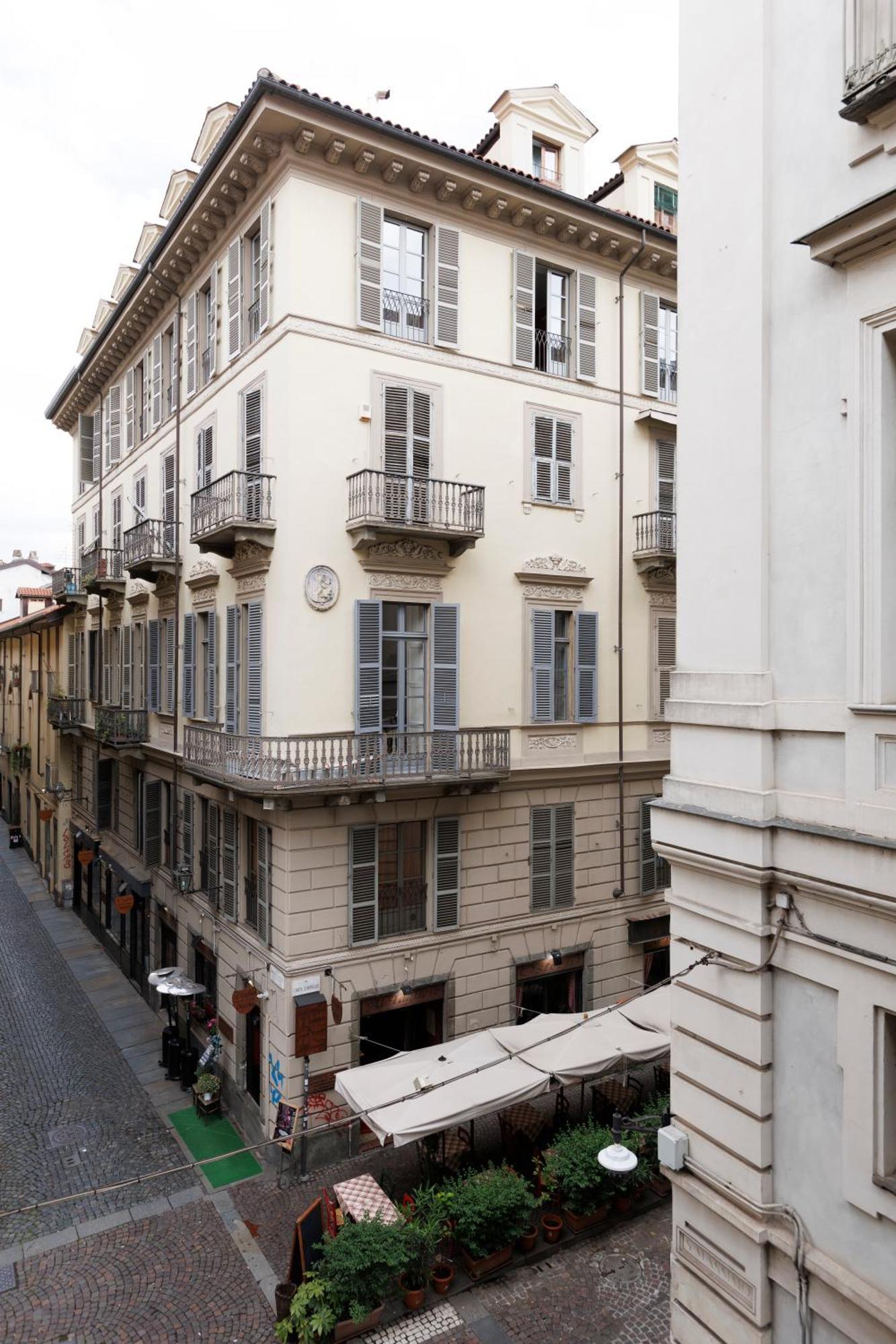 Palazzo Bellezia Luxury Suites & Spa Turin Exterior photo